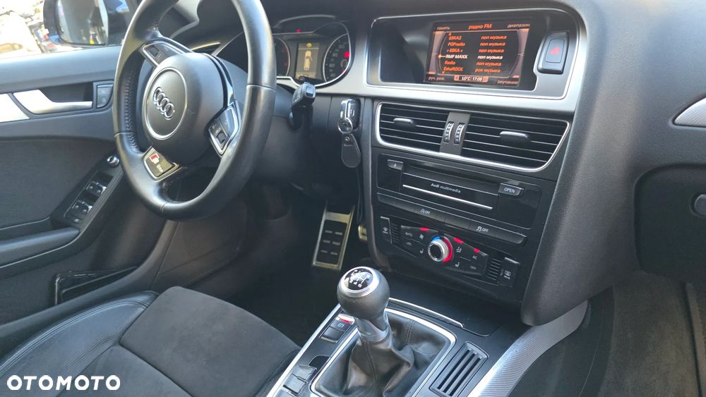 Audi A4 Avant 2.0 TDI - 7