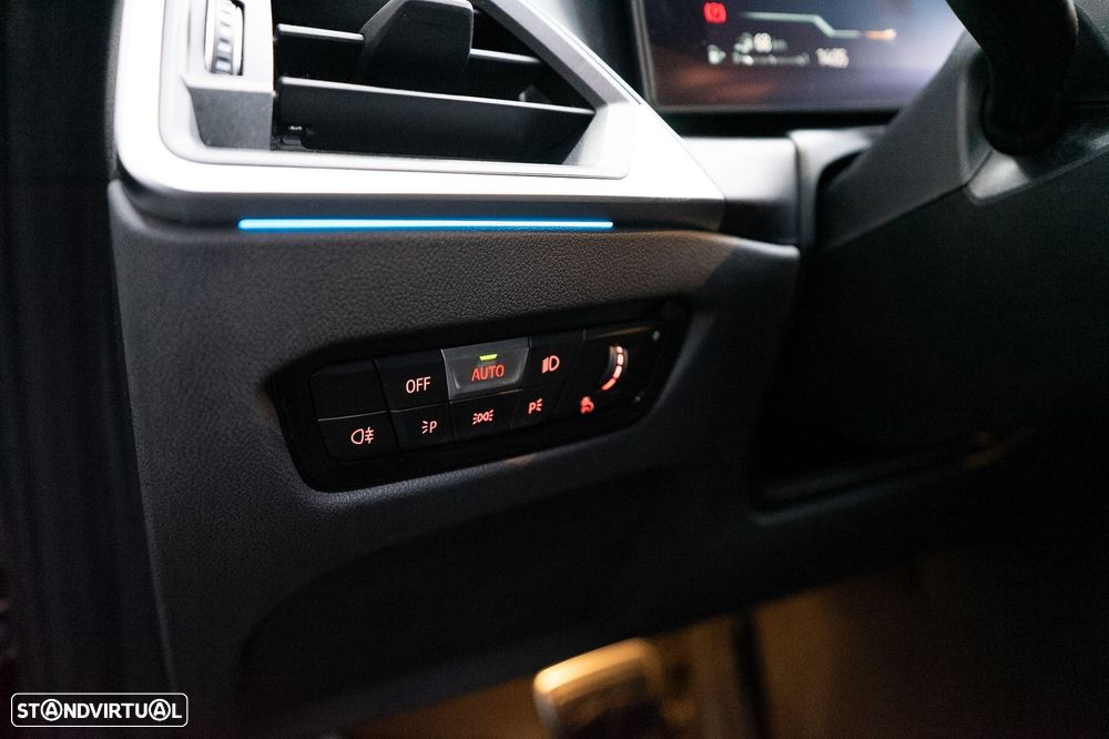 BMW 330 e Pack M Auto - 22