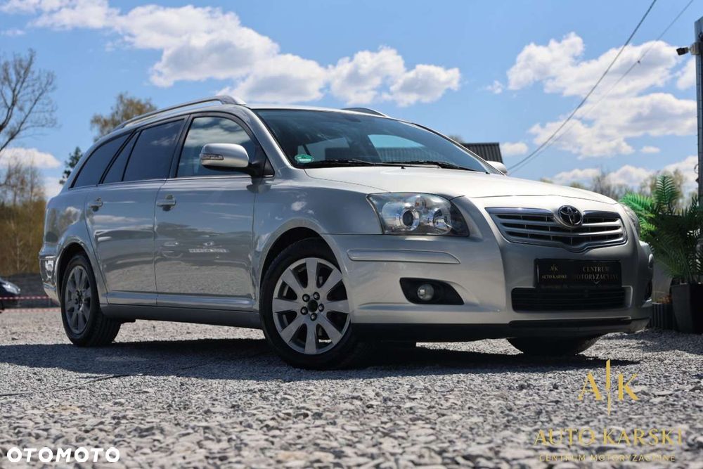 Toyota Avensis - 3
