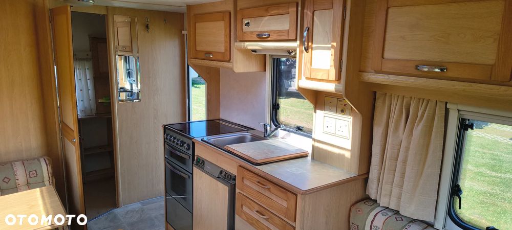 Elddis Firestorm - 29