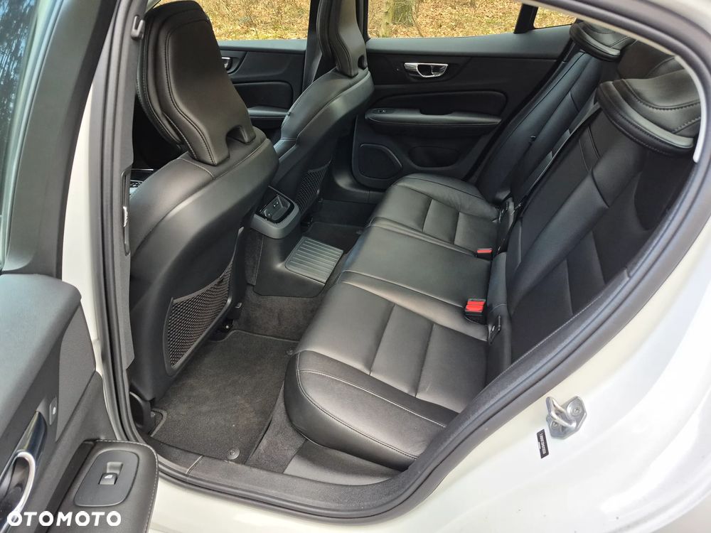 Volvo S60 - 20
