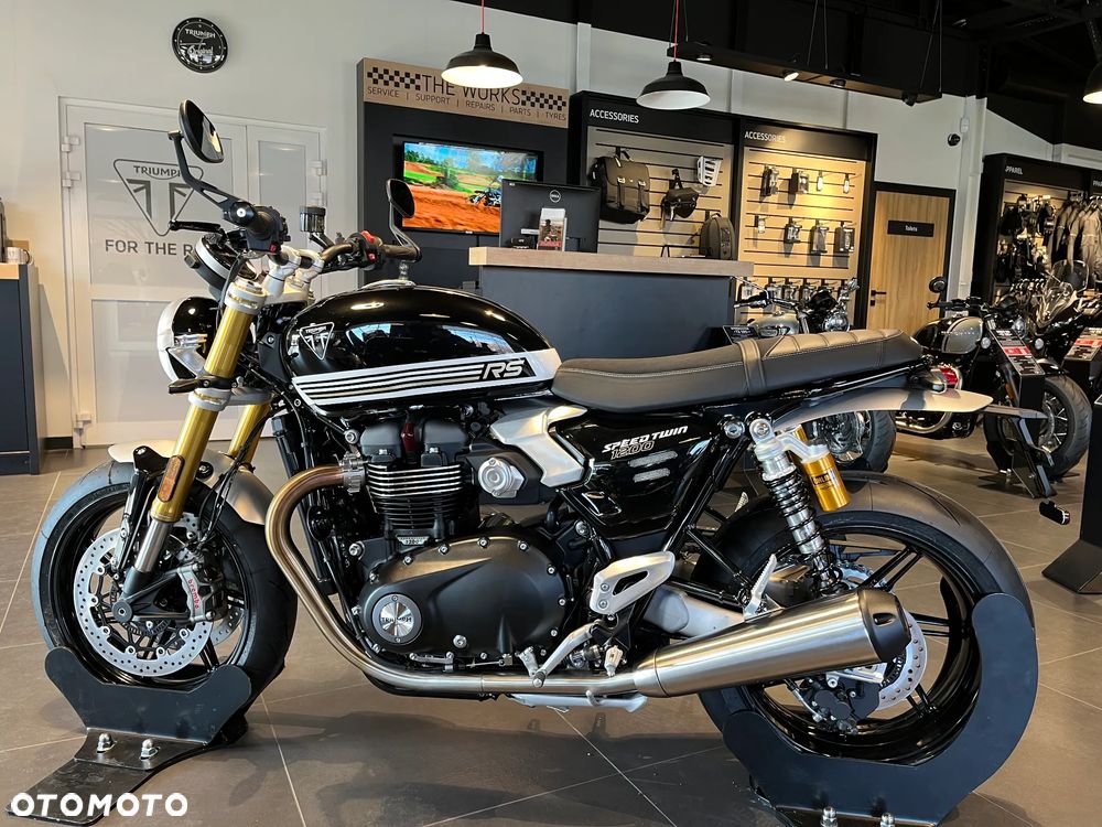 Triumph Speed Twin - 9