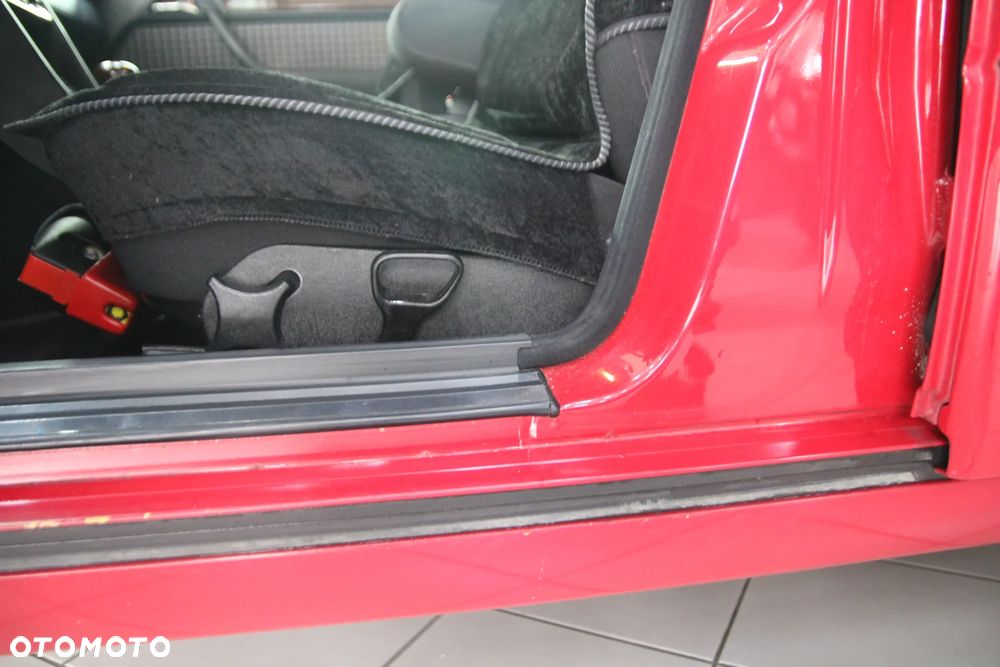 Mercedes-Benz W124 (1984-1993) - 36