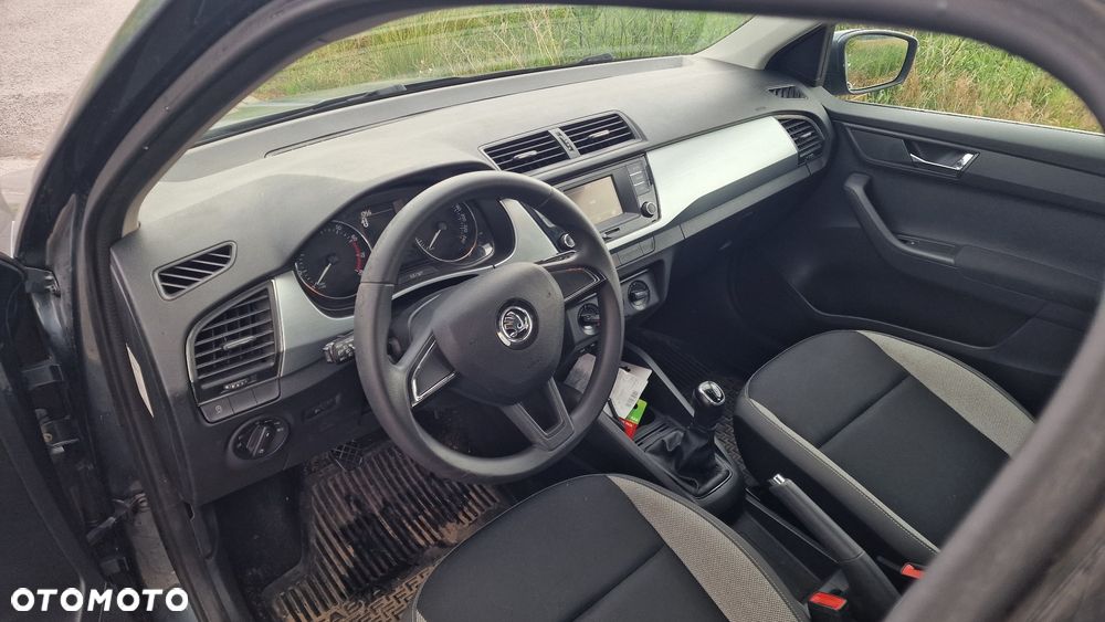 Skoda Fabia 1.0 TSI Style Color - 7