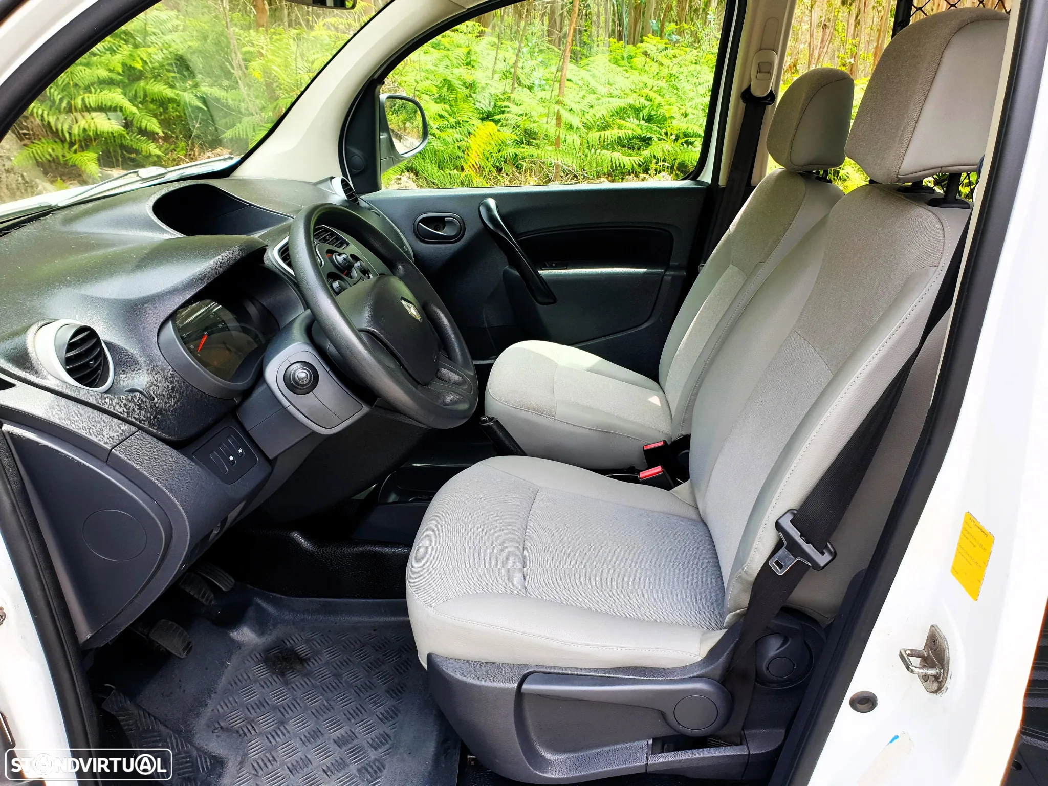 Renault kangoo 1.5 dci 99mil kms - 8
