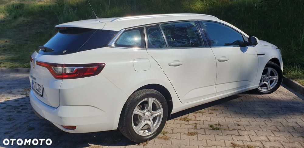 Renault Megane ENERGY TCe 130 BUSINESS - 13