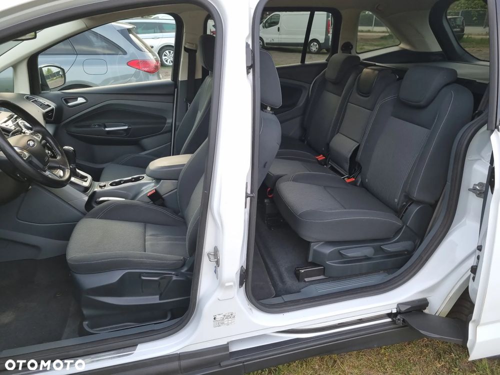 Ford Grand C-MAX 2.0 TDCi Titanium - 17