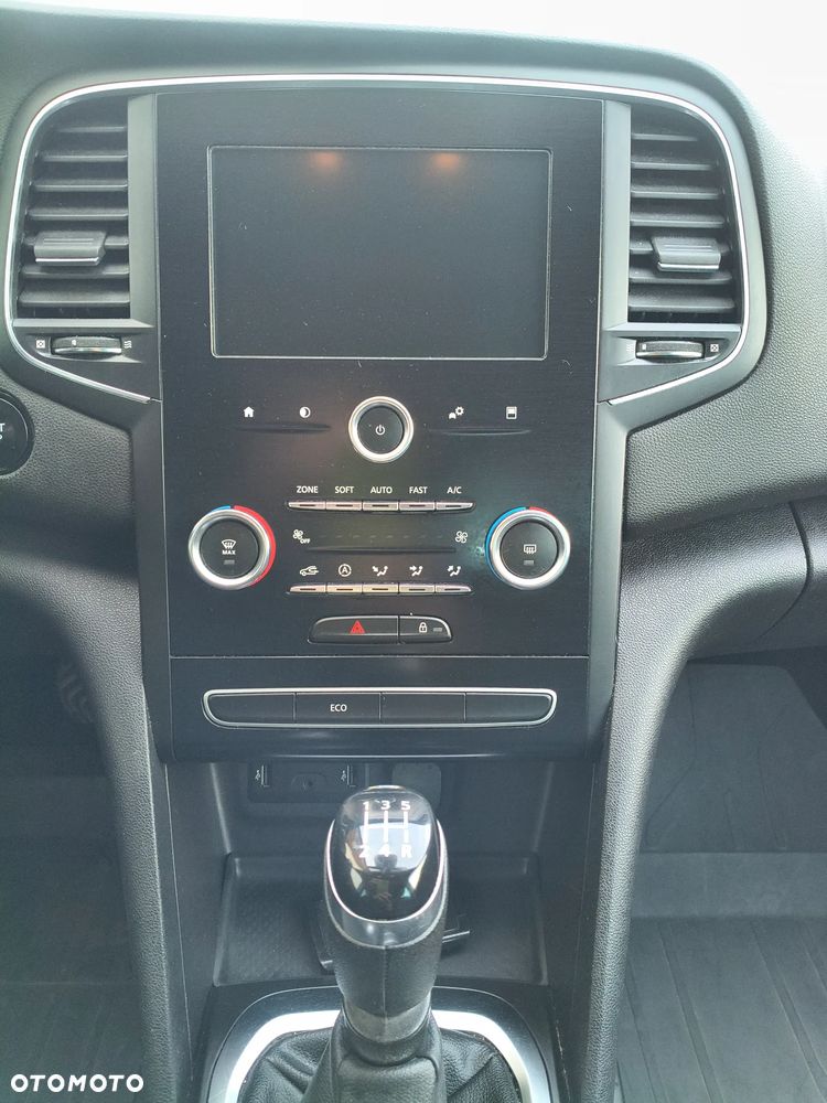 Renault Megane 1.6 SCe Limited - 14