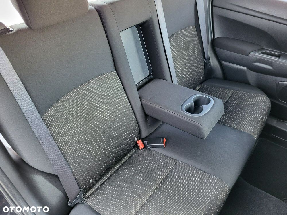 Mitsubishi ASX - 24