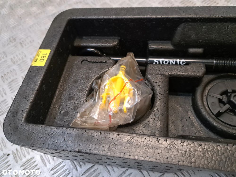 ZESTAW NAPRAWCZY KOŁA KIA STONIC - 4