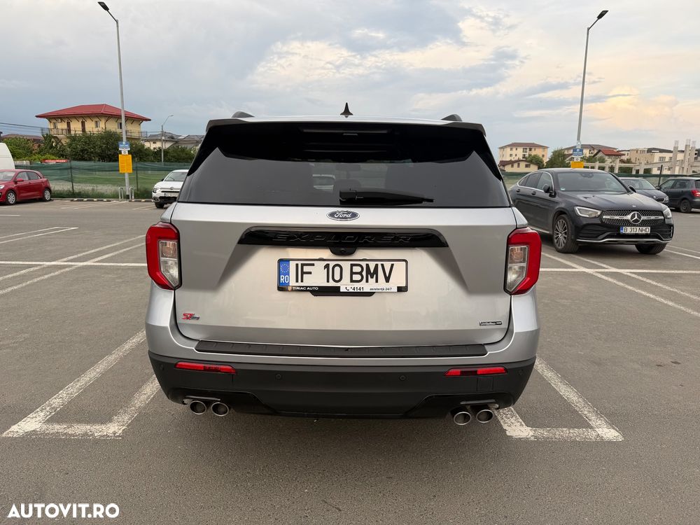Ford Explorer 3.0 PHEV ST-Line - 8