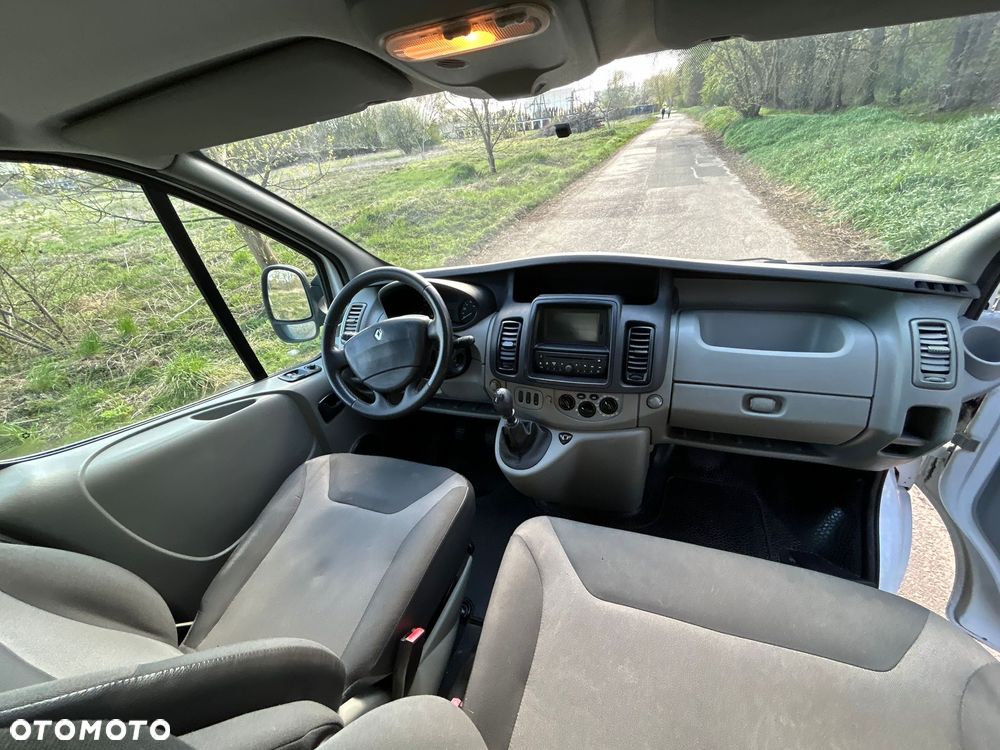 Renault Traffic - 28