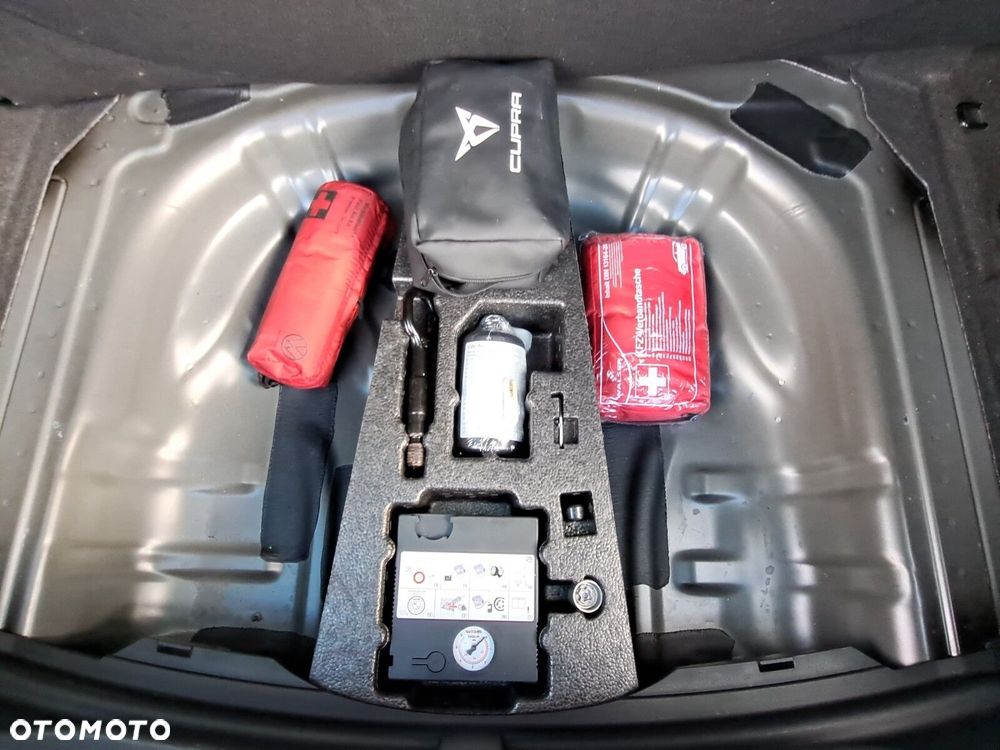Cupra Leon 1.5 TSI - 33