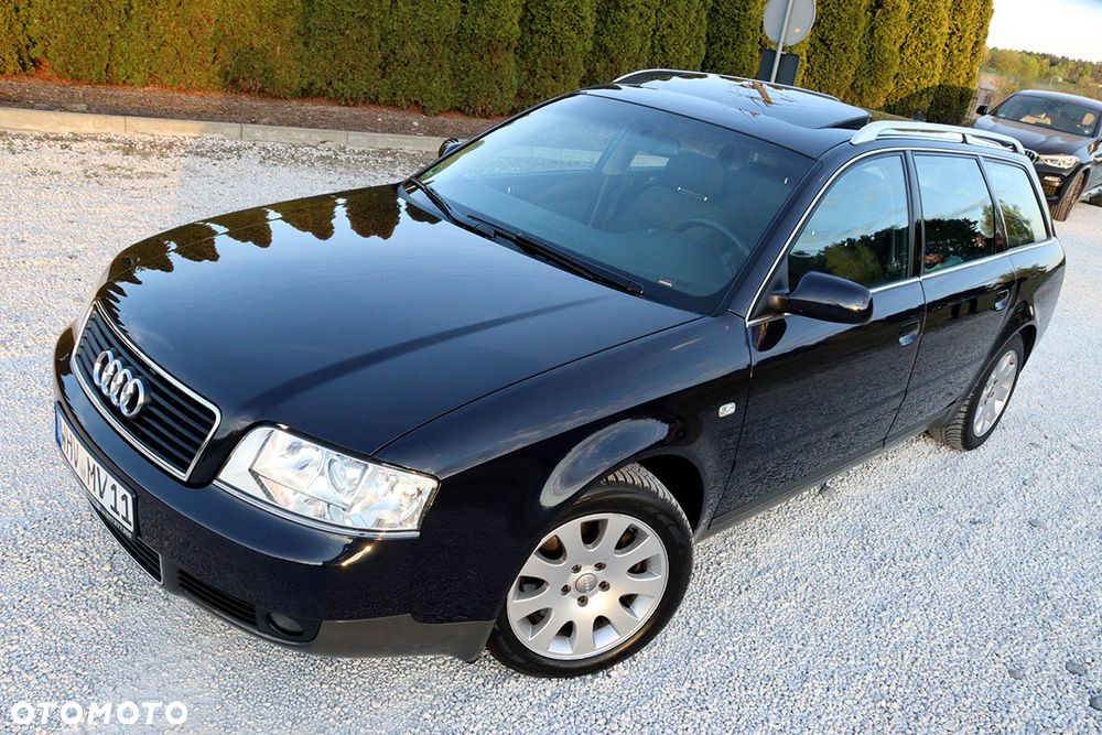 Audi A6 Avant 2.4 - 7