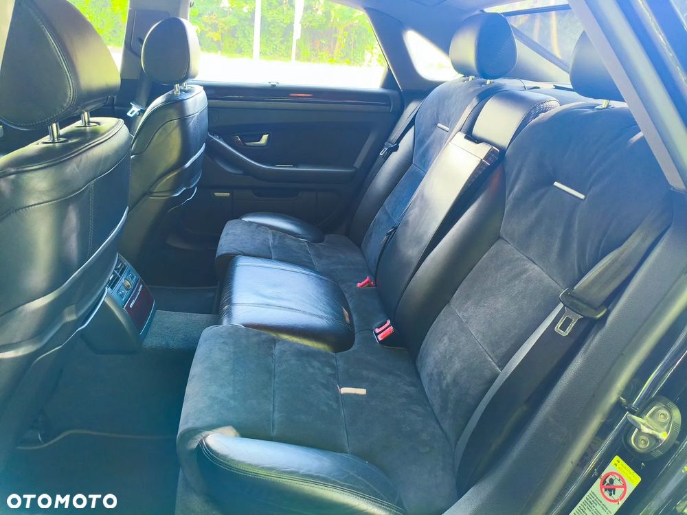 Audi A8 - 15