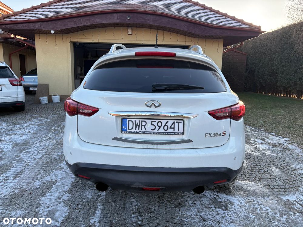 Infiniti FX FX30d GT Premium - 5
