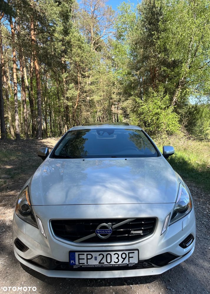 Volvo S60 T6 AWD R-Design - 2