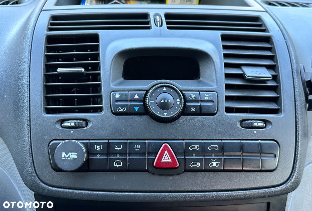 Mercedes-Benz Vito - 16
