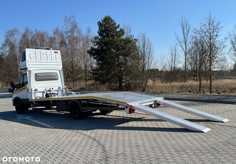 Iveco Daily 2022r ‼️72C18‼️3.0 NOWA Laweta Pomoc Drogowa Zarejestrowany jako Specjalny DMC 7200kg Salon Polska Niski Przebieg Autotransporter Sypialka - 24