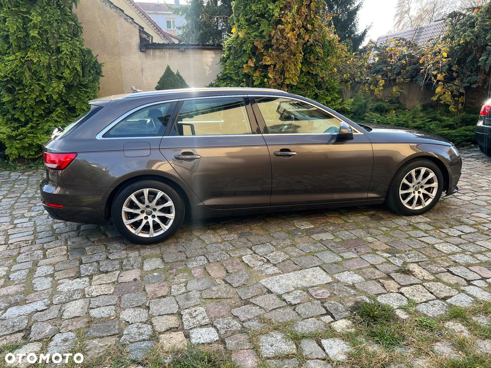 Audi A4 Avant 2.0 TDI DPF Ambiente - 6