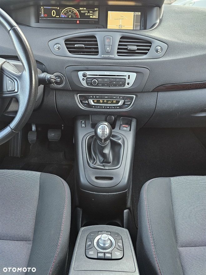 Renault Scenic ENERGY TCe 130 S&S Paris - 23