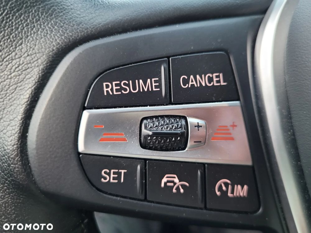 BMW Seria 2 218i Business Edition - 17