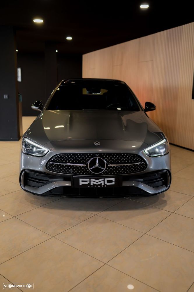 Mercedes-Benz C 300 e AMG Line - 12