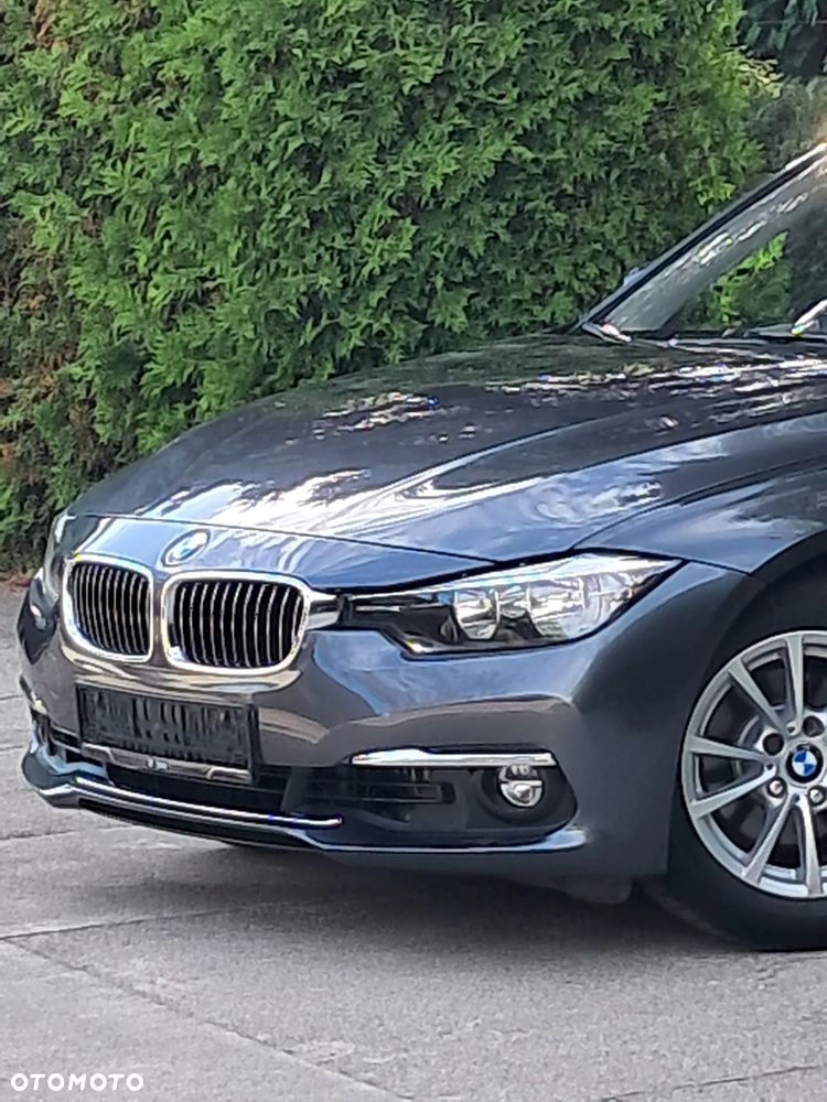 BMW Seria 3 320d Efficient Dynamics Luxury Line Purity - 9