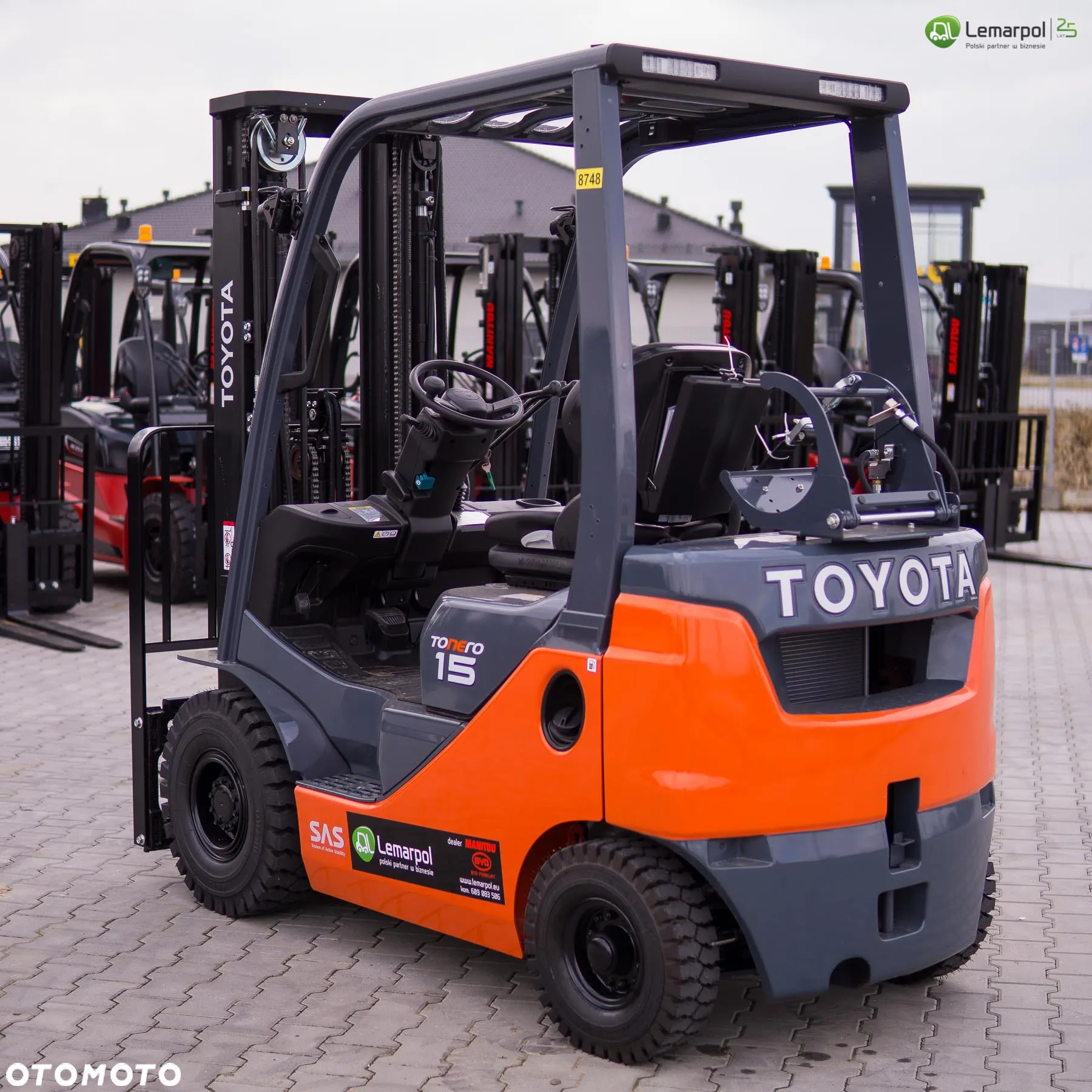 Toyota 02-8FGF15 - 8
