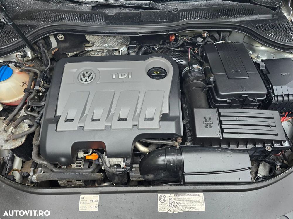 Volkswagen Passat CC 2.0 TDI DSG Blue TDI - 17