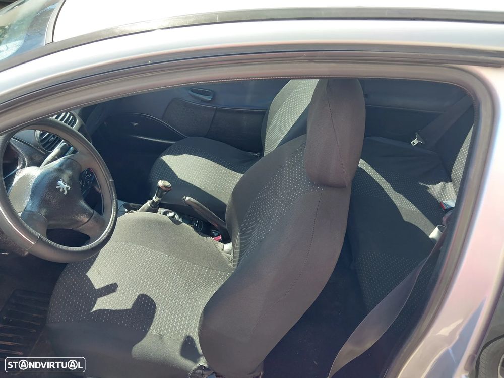 Peugeot 206 1.1 Color Line - 16