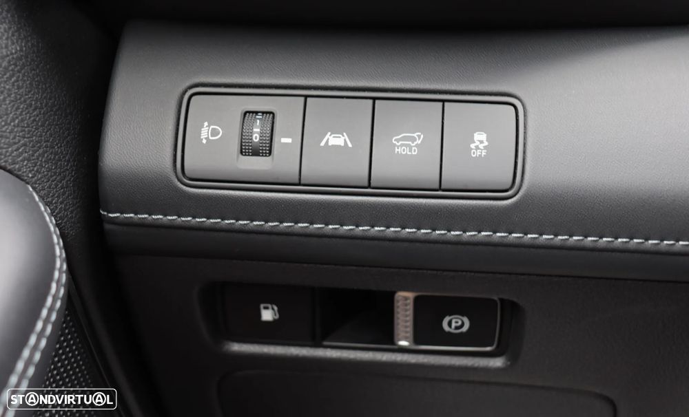 Hyundai Santa Fe 1.6 T-GDI PHEV Vanguard+Luxury Pack - 33