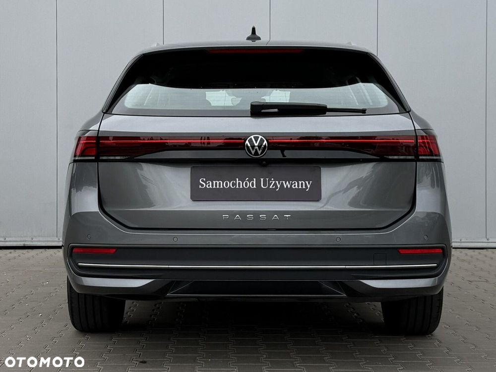 Volkswagen Passat - 6