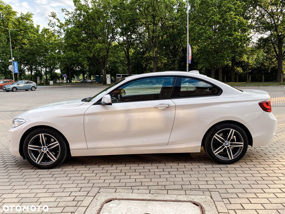 BMW Seria 2 220d Sport Line - 7