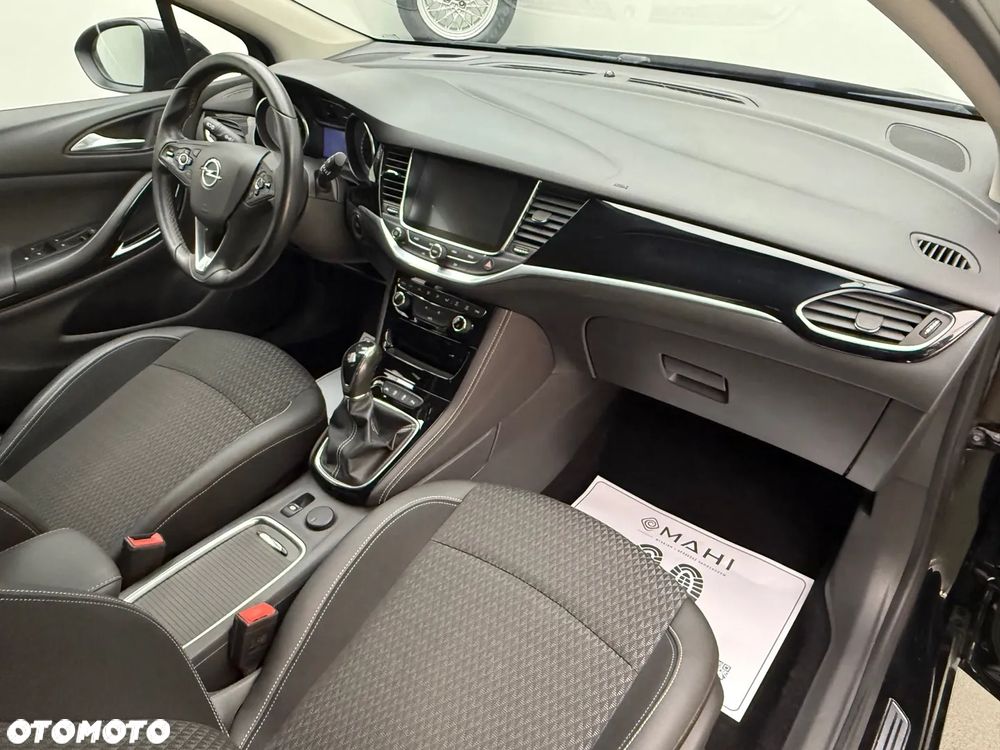 Opel Astra 1.6 D (CDTI) Start/Stop Innovation - 17