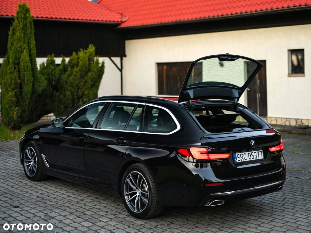 BMW Seria 5 520d M Sport Edition - 8