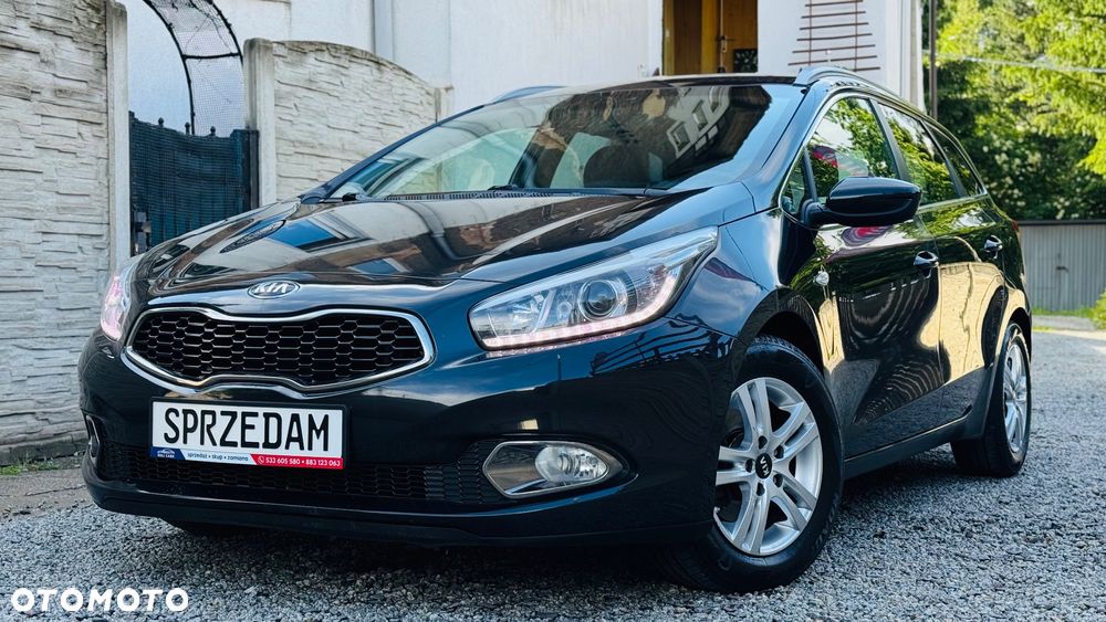Kia Ceed 1.6 CRDi 128 Dream Team Edition - 5