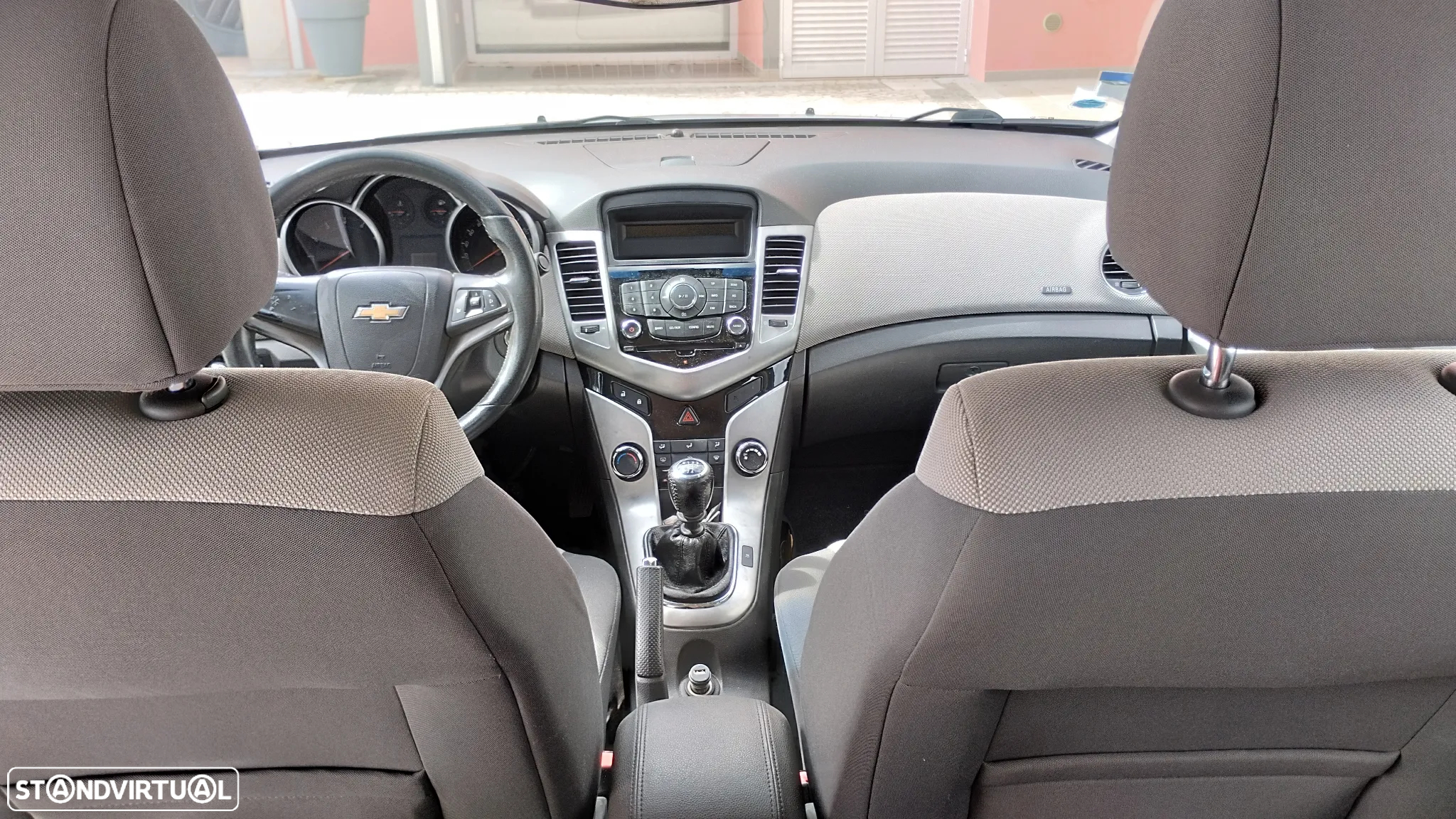 Chevrolet Cruze 1.6 LS - 12