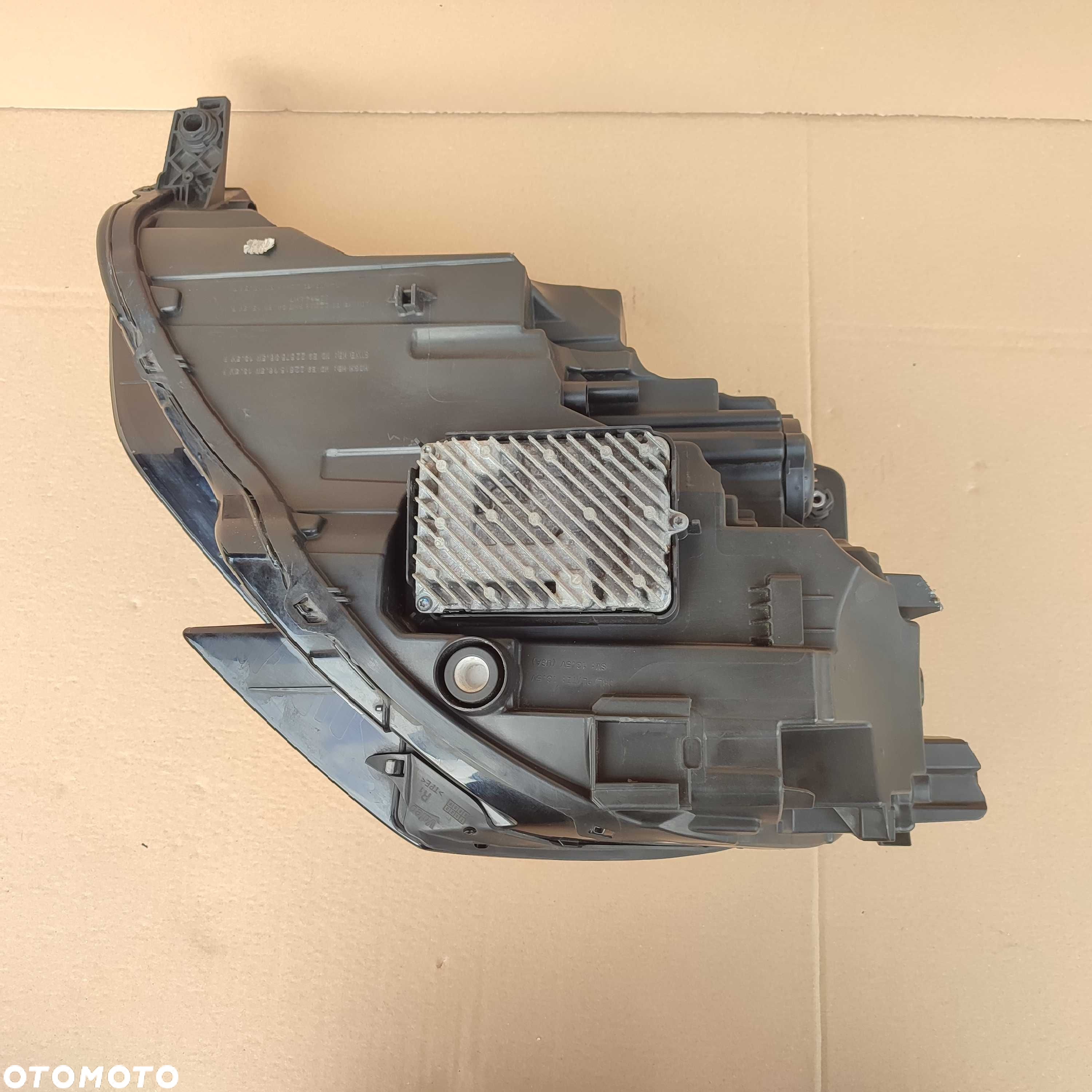 Audi A3 RS3 8Y lampa prawa full led przód matrix czarna idealna europa - 8