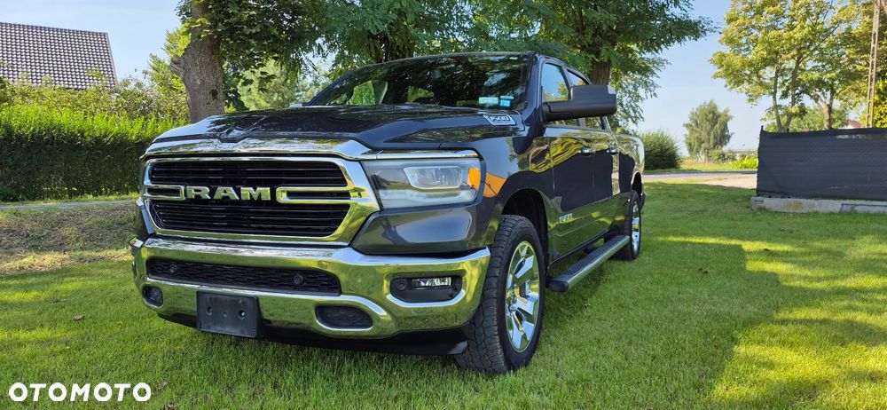 RAM 1500 Crew Cab Shortbed Bighorn - 2