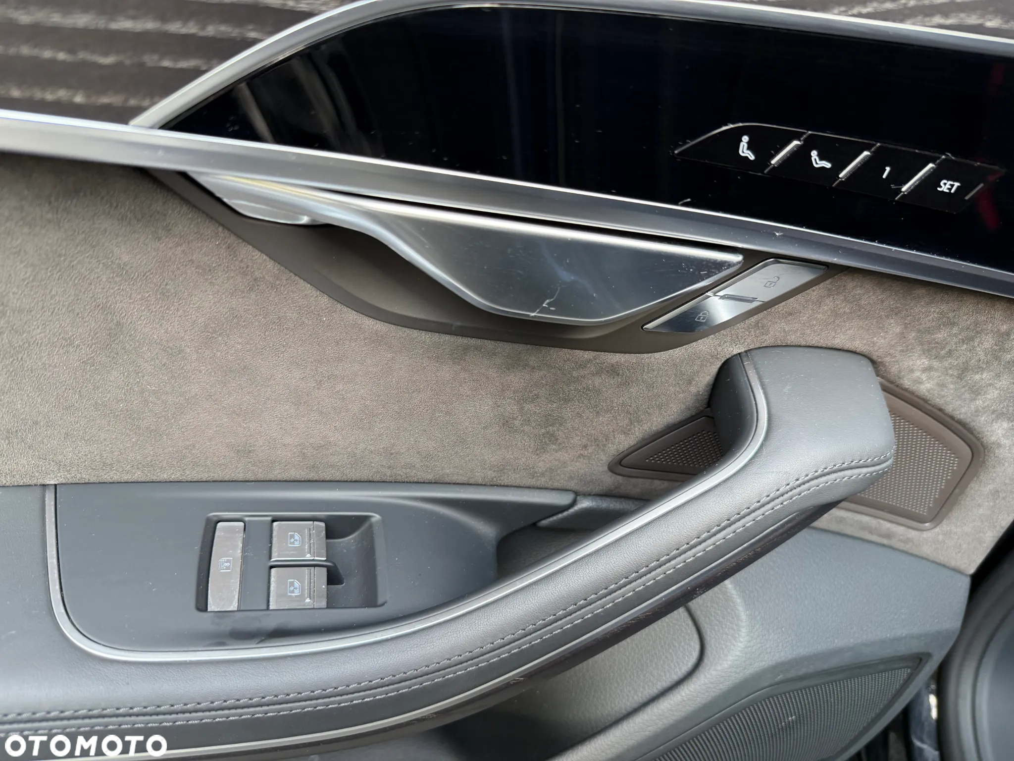 Audi A8 - 39