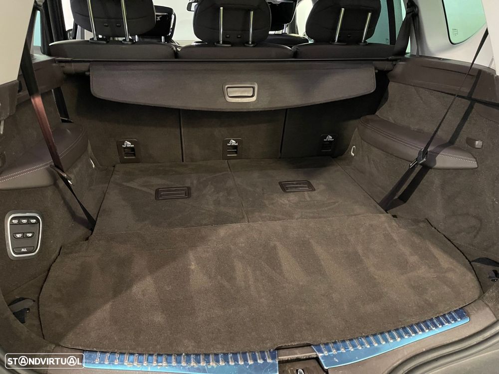 Renault Espace 2.0 dCi Initiale Paris 7L EDC - 39