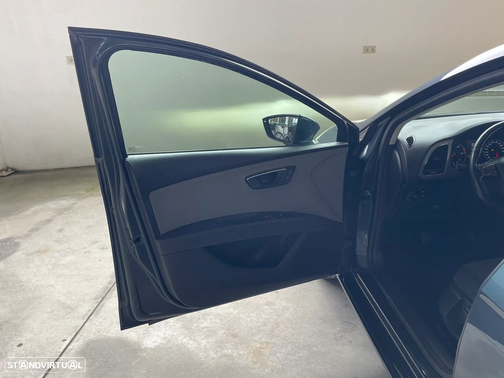 SEAT Leon 1.6 TDI S&S Style - 10