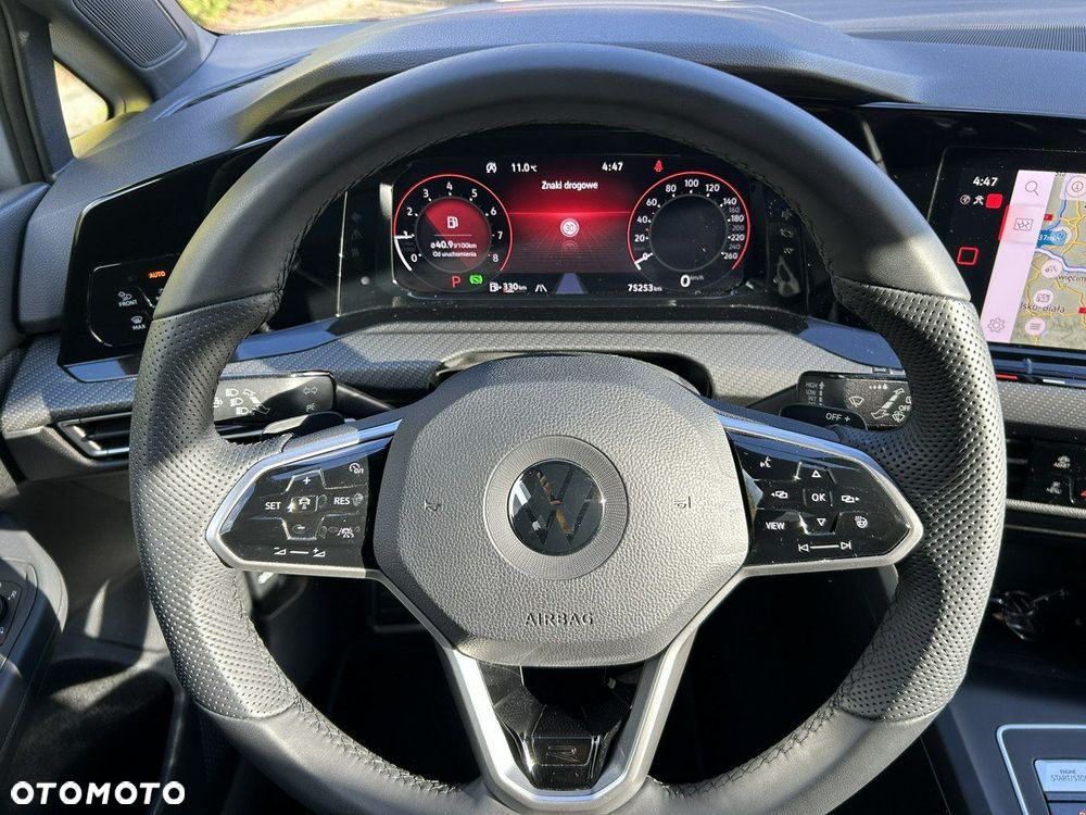 Volkswagen Golf 1.5 eTSI OPF DSG R-Line - 21