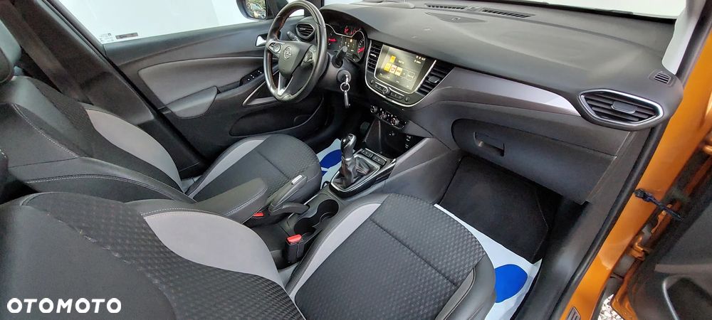 Opel Crossland X 1.2 Start/Stop Design Line - 28