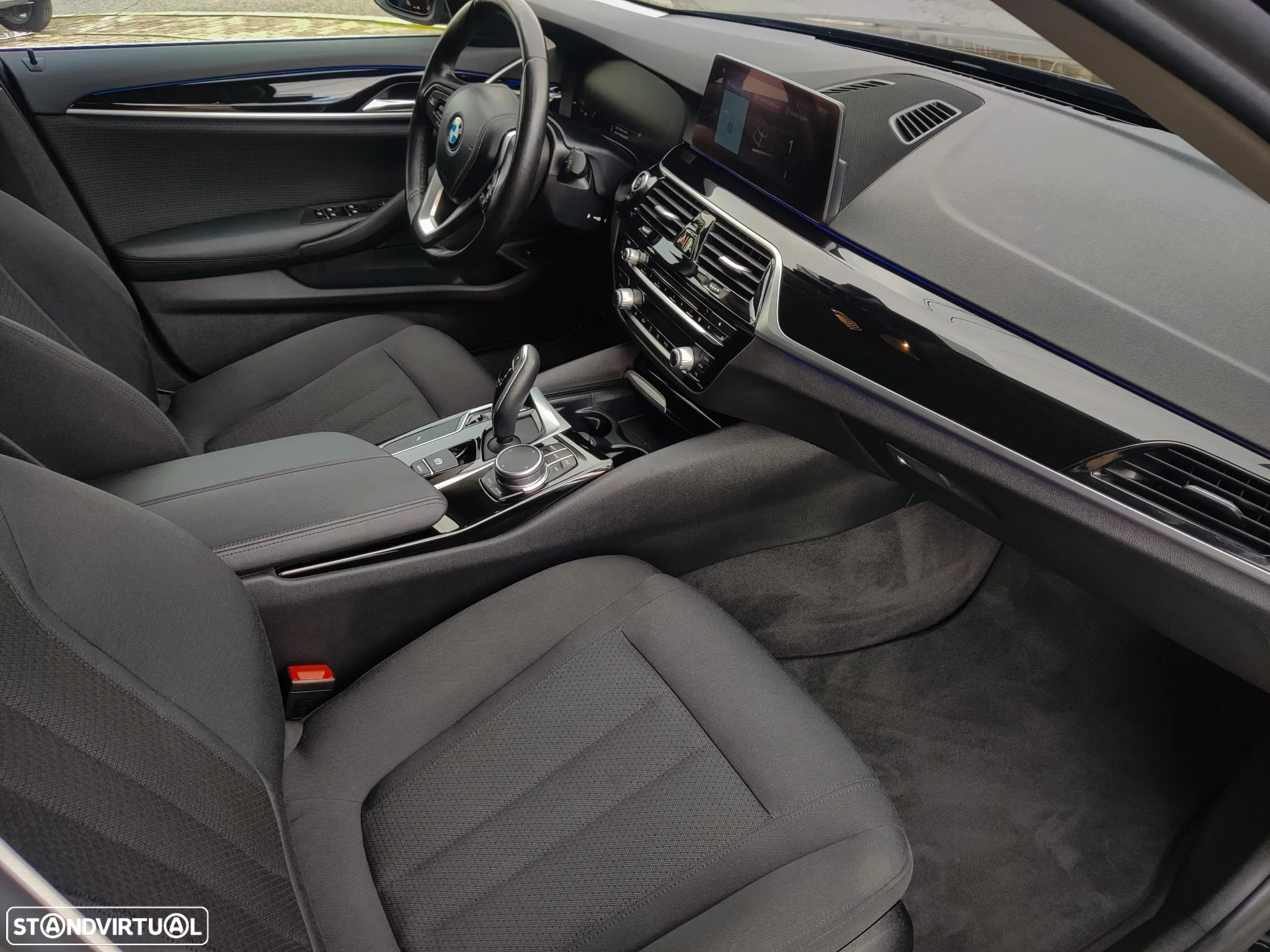 BMW 530 i Touring Aut. - 14