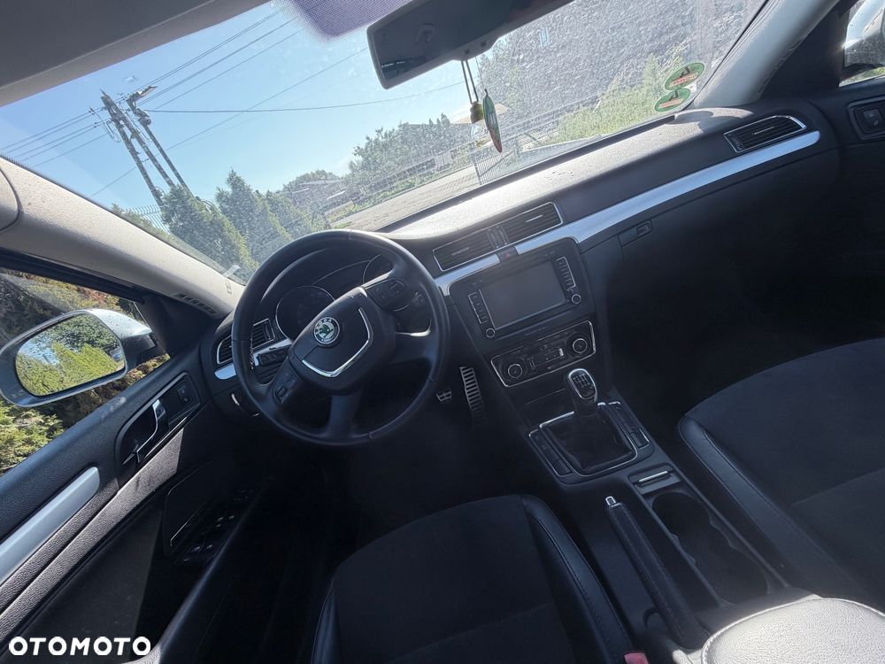 Skoda Superb - 16