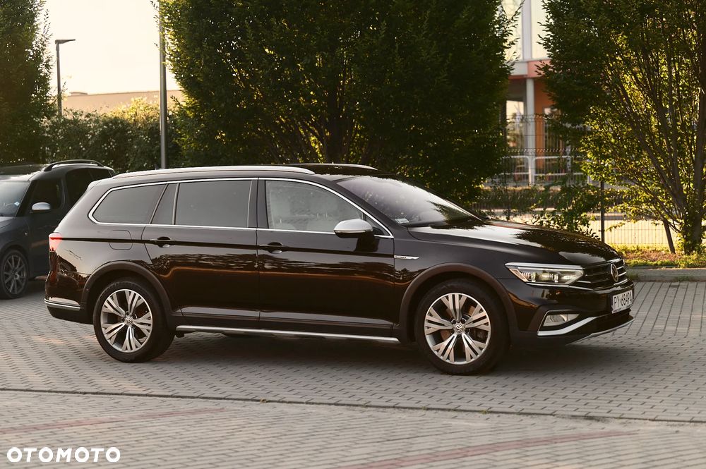 Volkswagen Passat Alltrack - 13