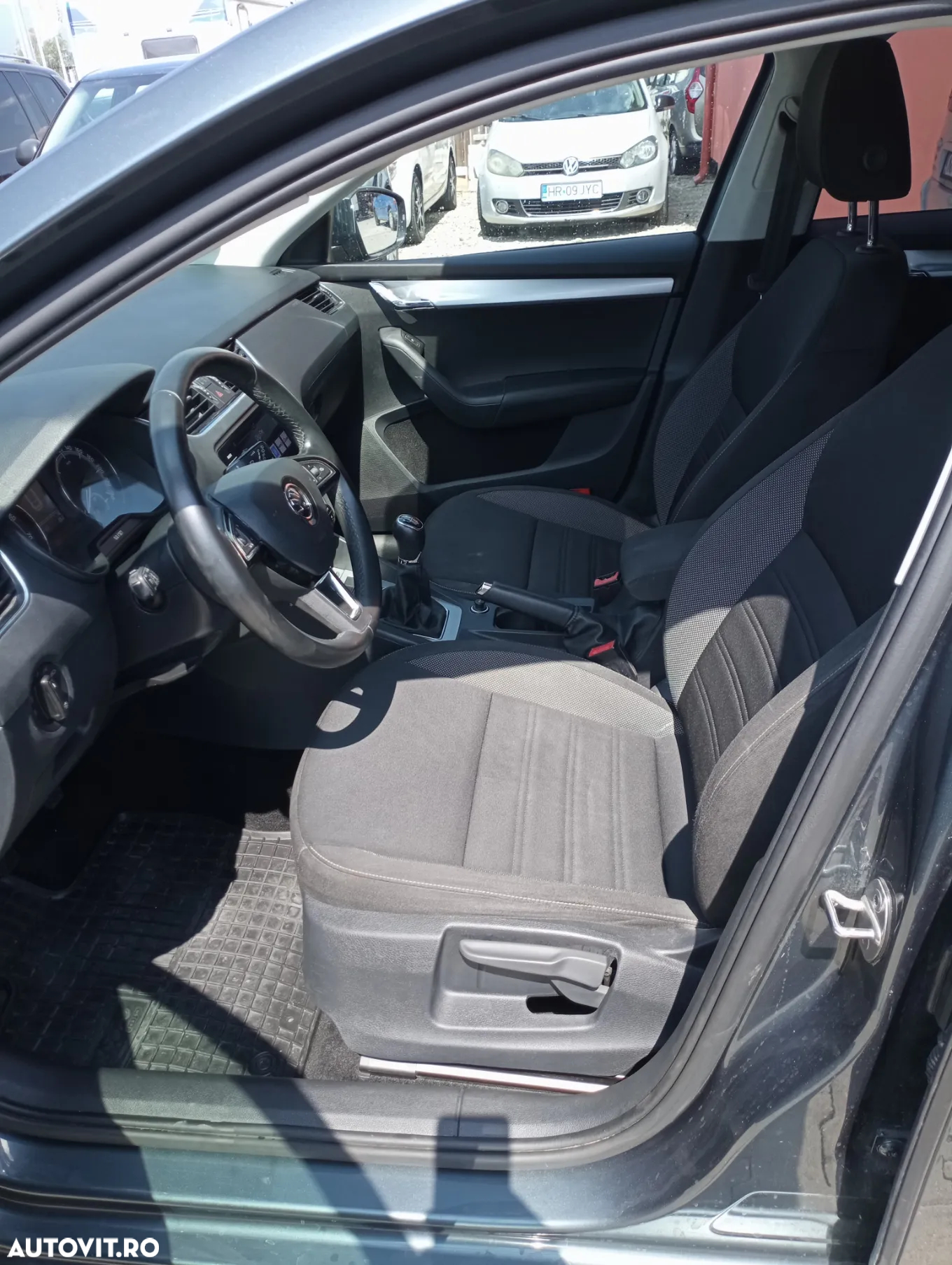 Skoda Octavia - 8