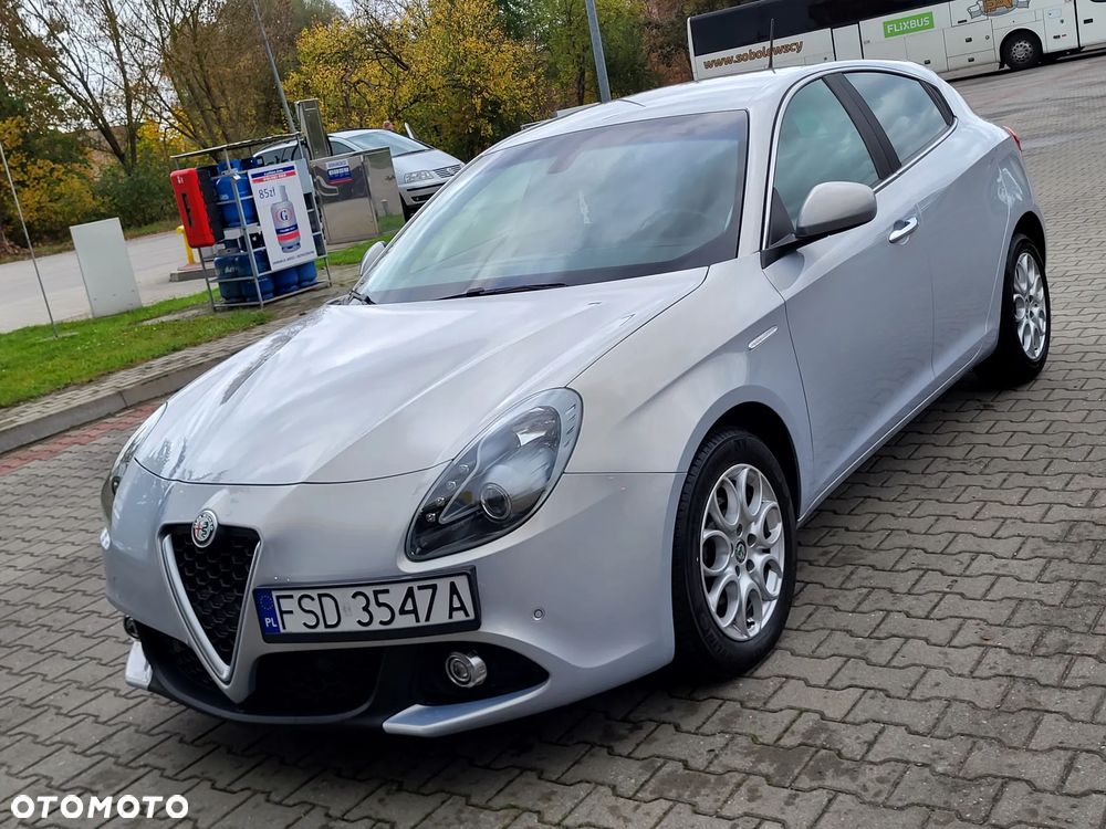 Alfa Romeo Giulietta 1.6 JTDM 16V TCT Super - 14